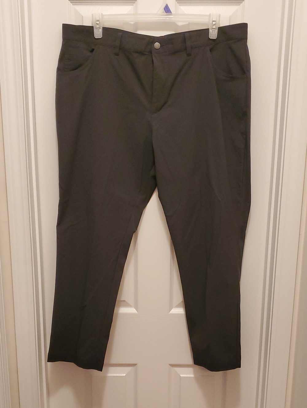 adidas 🌻 Men's Black adicross Athletic 5 Pocket Golf Pants - 42x30